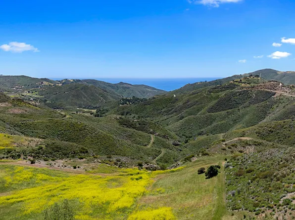 12470 Yerba Buena Rd, Malibu, CA 90265