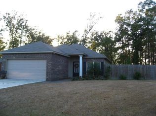13397 Reid Dr, Gonzales, LA 70737