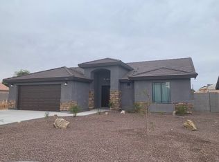 27267 Mesquite Ave, Wellton, AZ 85356