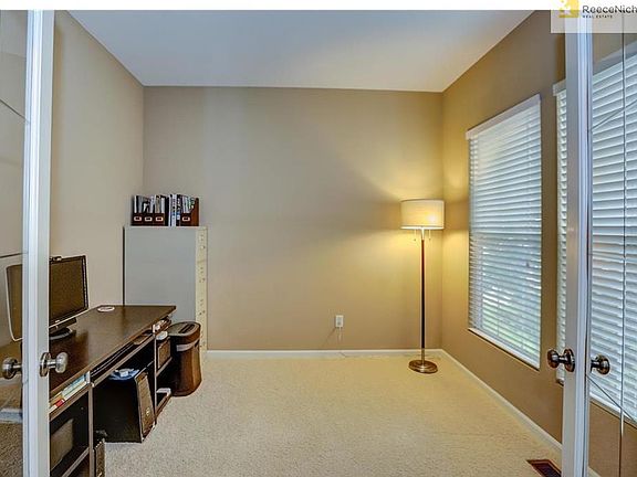 4th image of 4700 NE 79th St