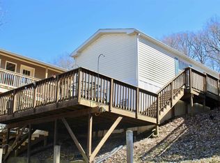 11098 N Landing Rd, Monticello, IN 47960