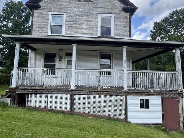 1156 McKinley Ave, Johnstown, PA 15905