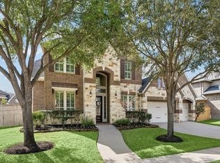 5514 Caspian Falls Ln, Fulshear, TX 77441