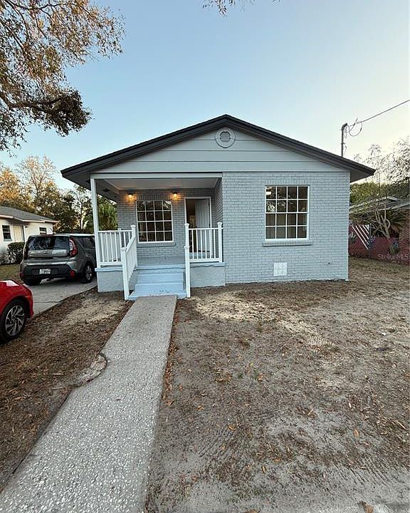 1st image of 3209 E LOUISIANA AVENUE