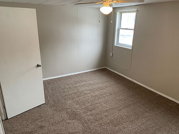 3rd image of 178 N High St #1/2