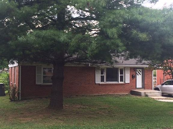 4th image of 226 Crestwood Dr