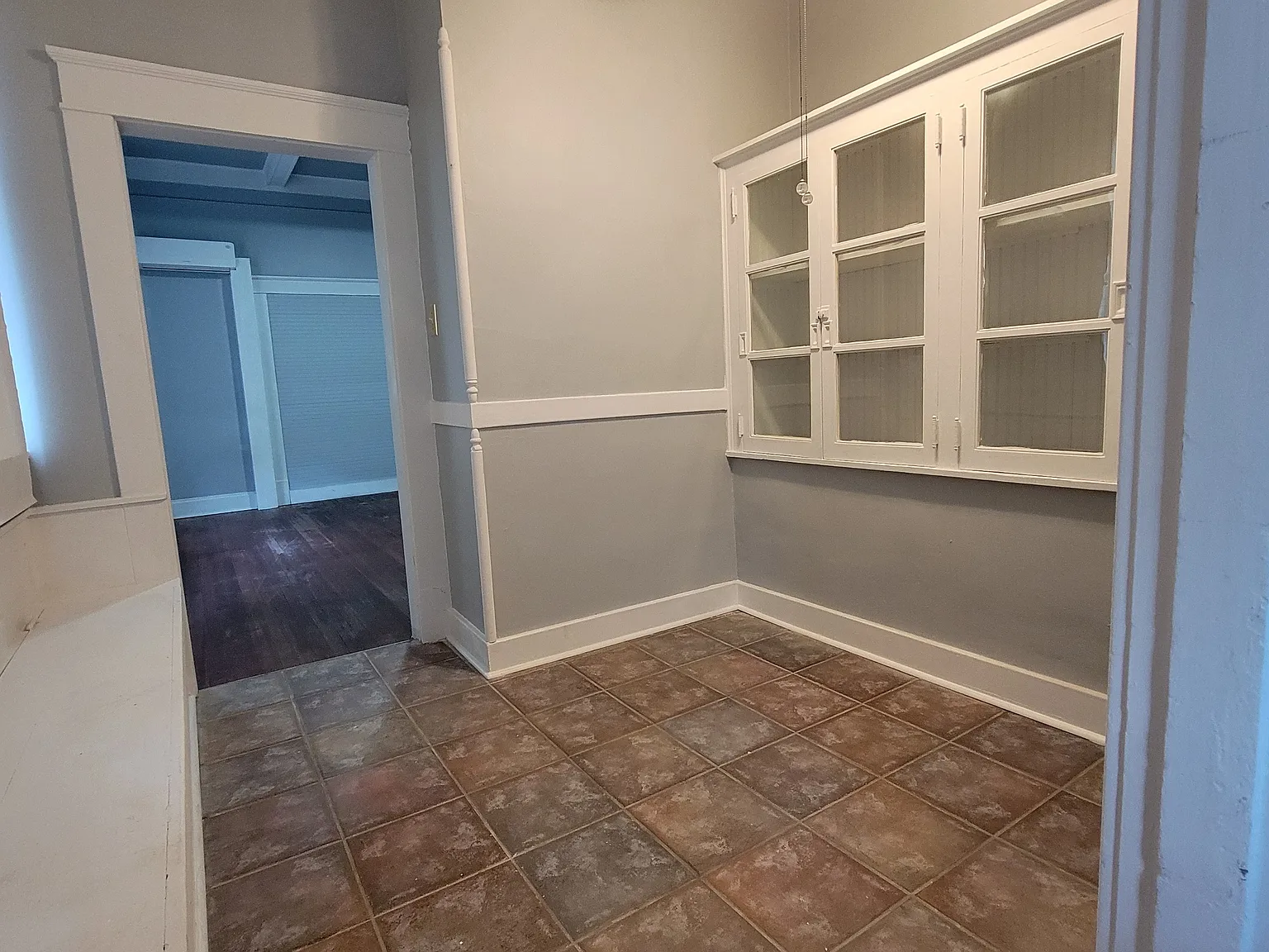 613 West Pine Street - 2 — Photo 3
