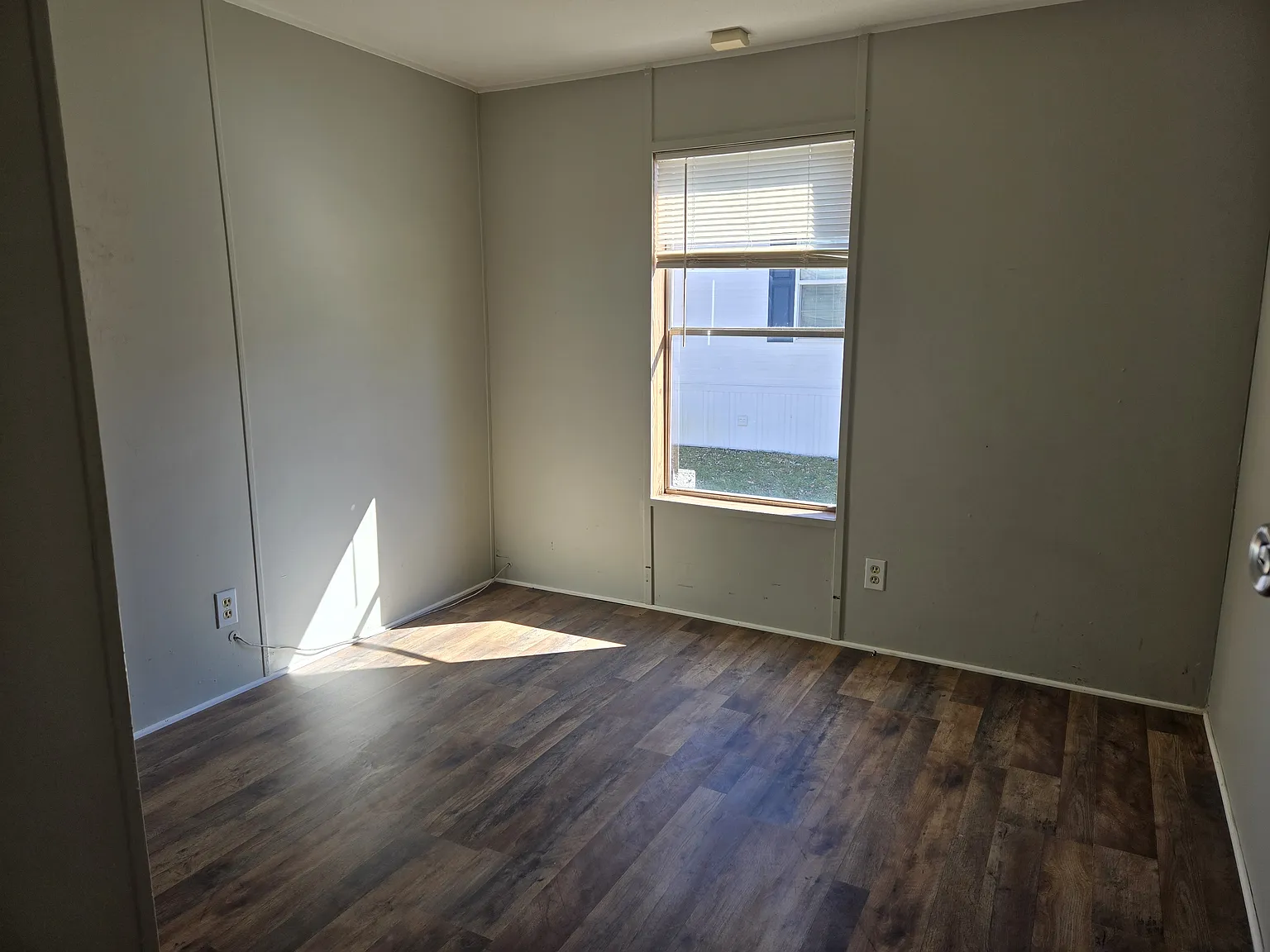 3 bed, 1216 sqft, $1,350 — Photo 4