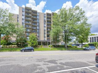 619 King St APT 710, Columbia, SC 29205
