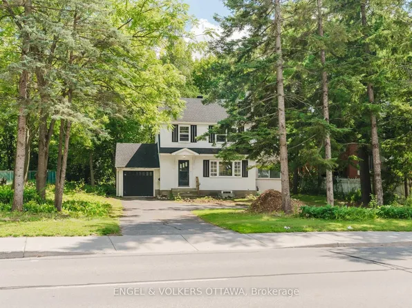 2028 Carling Ave, Ottawa, ON K2A 1G2