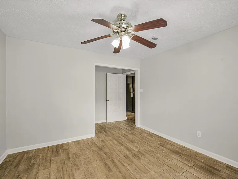5147 Beechnut St — Photo 21