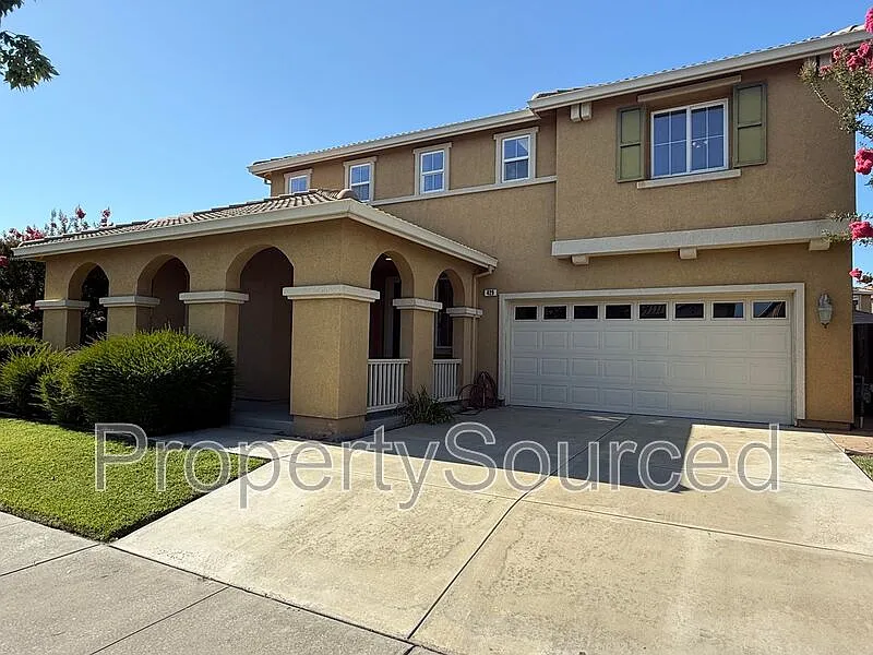 429 Americana Way photo 1