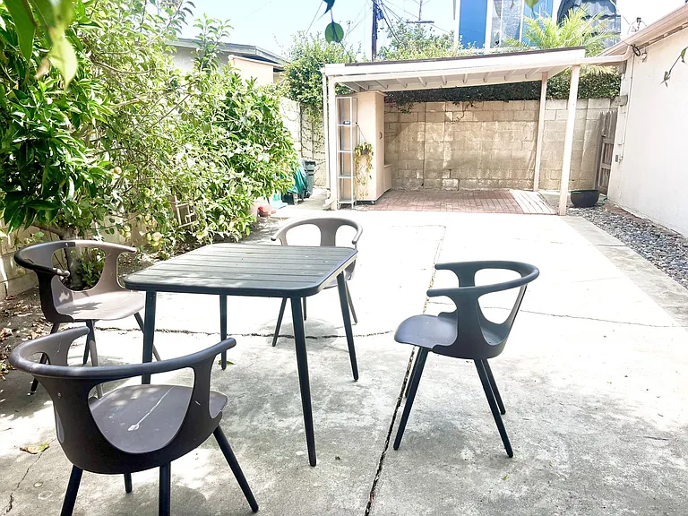 236 Avenida Santa Barbara — Photo 2