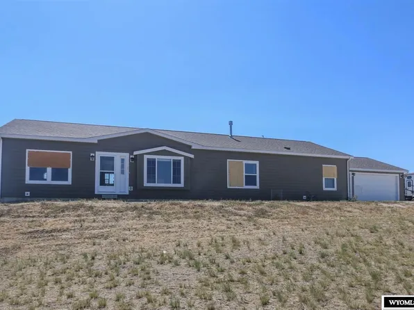 10705 S Park Rd, Evansville, WY 82636