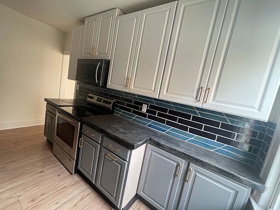 3rd image of 2972 Belvidere St #1N