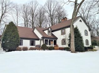 3921 Walnut Wood Way, Uniontown, OH