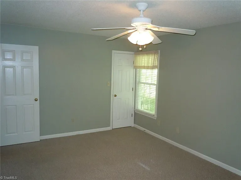 4007 Sourgum Ct — Photo 16