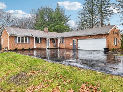 1755 Som Center Rd, Gates Mills, OH, 44040