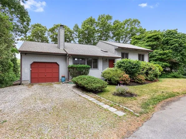 12 Silver St, Warwick, RI 02889