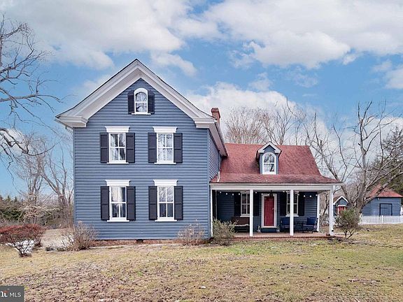 2nd image of 8100 Croom Rd