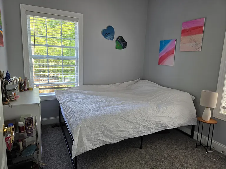 1415 Providence Blvd — Photo 10