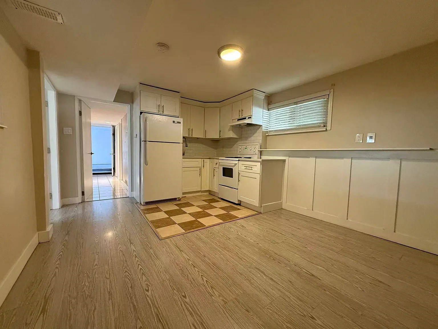 11647 81st Ave #Basement photo 1