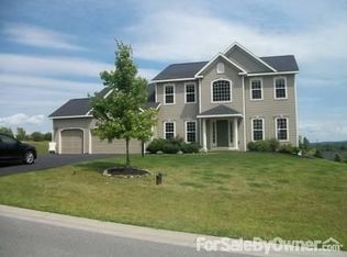 6362 Tulipwood Ln, Jamesville, NY 13078