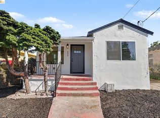 952 105th Ave, Oakland, CA 94603