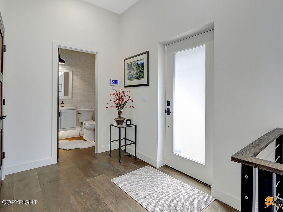 711 Top Rail Ln B3, Anchorage, AK 99501 Zillow