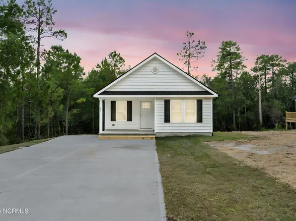 80 S Greensboro Road, Southport, NC 28461