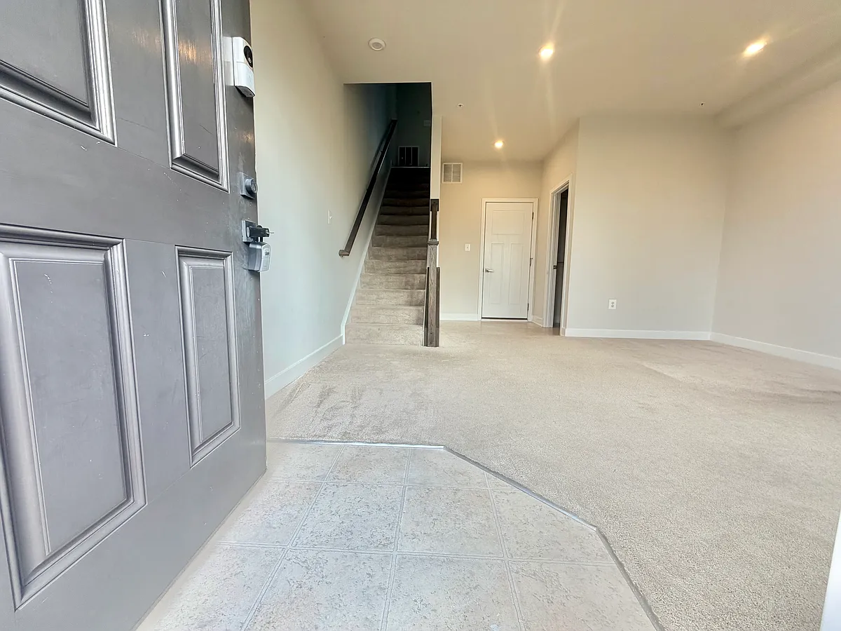 Building Photo - 5330 Witch Hazel Ln