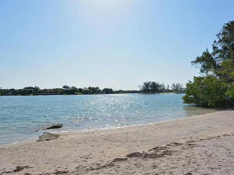 491 Daylily Blvd — Photo 80