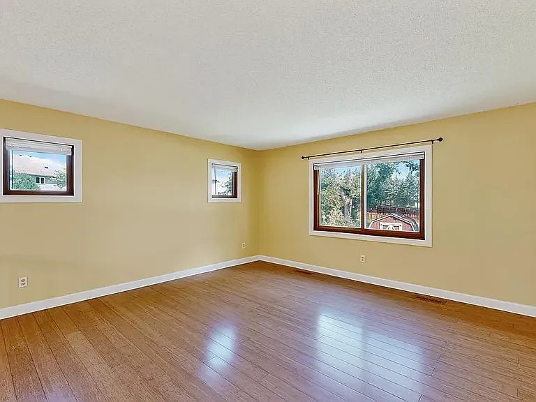 4543 Arbor Dr NW — Photo 8