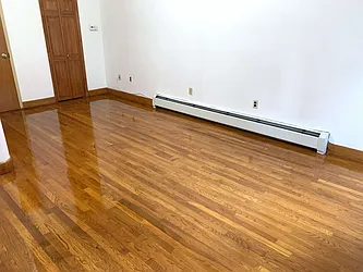 Rented by Tapiro Realty