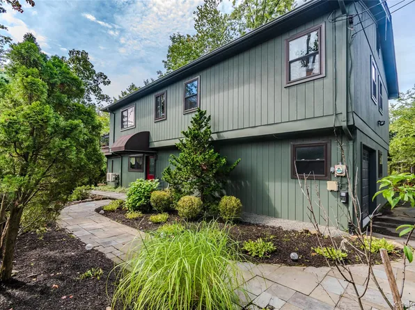 116 Lakewood Drive, Congers, NY 10920