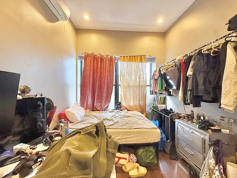 60-80 Myrtle Ave #3T — Photo 2