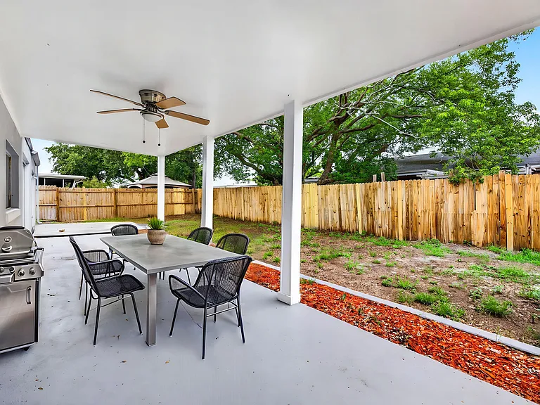 4031 Grayton Dr — Photo 18