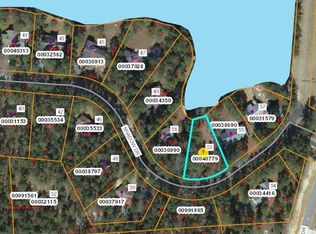 53 Shadow Dr, Whispering Pines, NC 28327