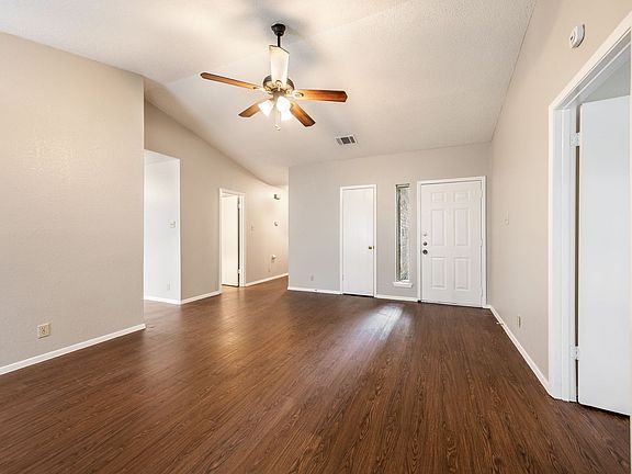 3rd image of 9628 Sugar Hill Dr #B