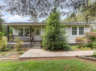 2746 Saint Luke Church Rd, Goldston, NC 27252