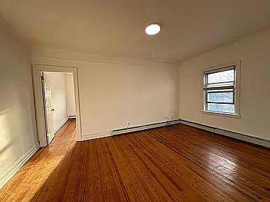 1st image of 2048 Hobart Ave Floor 3