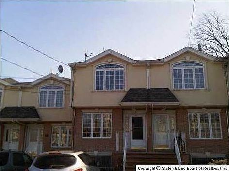 2nd image of 458 Mosely Ave
