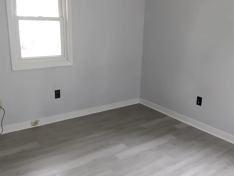 1485 Morgan Dr — Photo 9