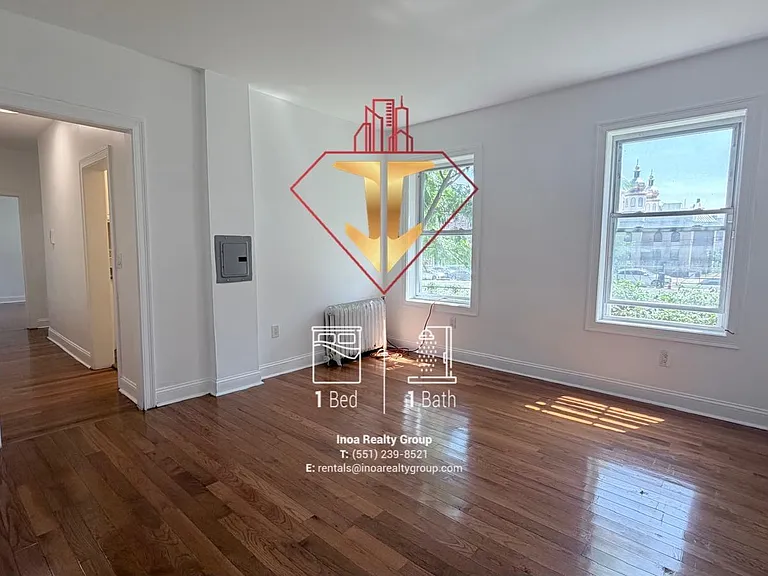 11 Gifford Ave #1C — Photo 3