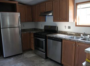 15 Villiard Ln, Saugerties, NY 12477