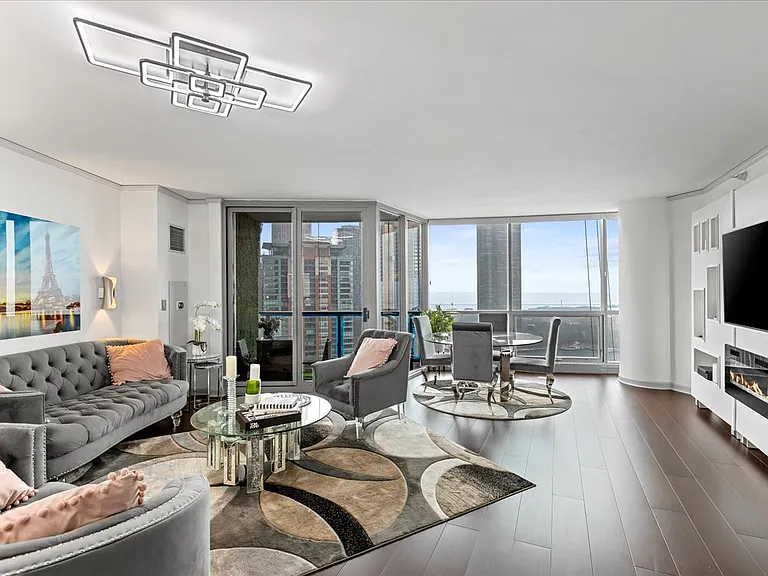 420 E Waterside Dr #1912 — Photo 3