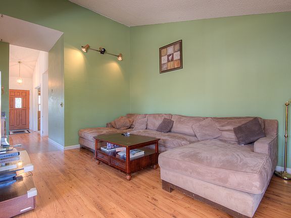 5th image of 45 Palm Beach Way