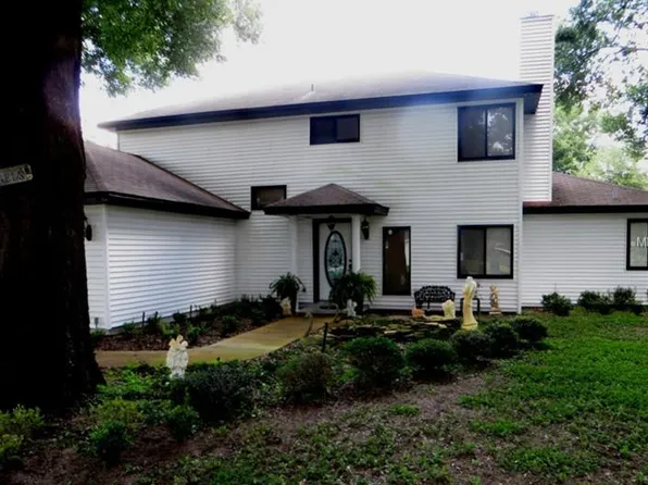 3061 Stratford Ln, Mount Dora, FL 32757