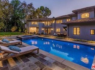 4270 Arcola Ave, North Hollywood, CA 91602