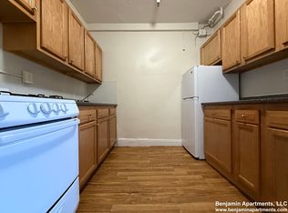 1810 Commonwealth Ave APT 12, Brighton, MA 02135